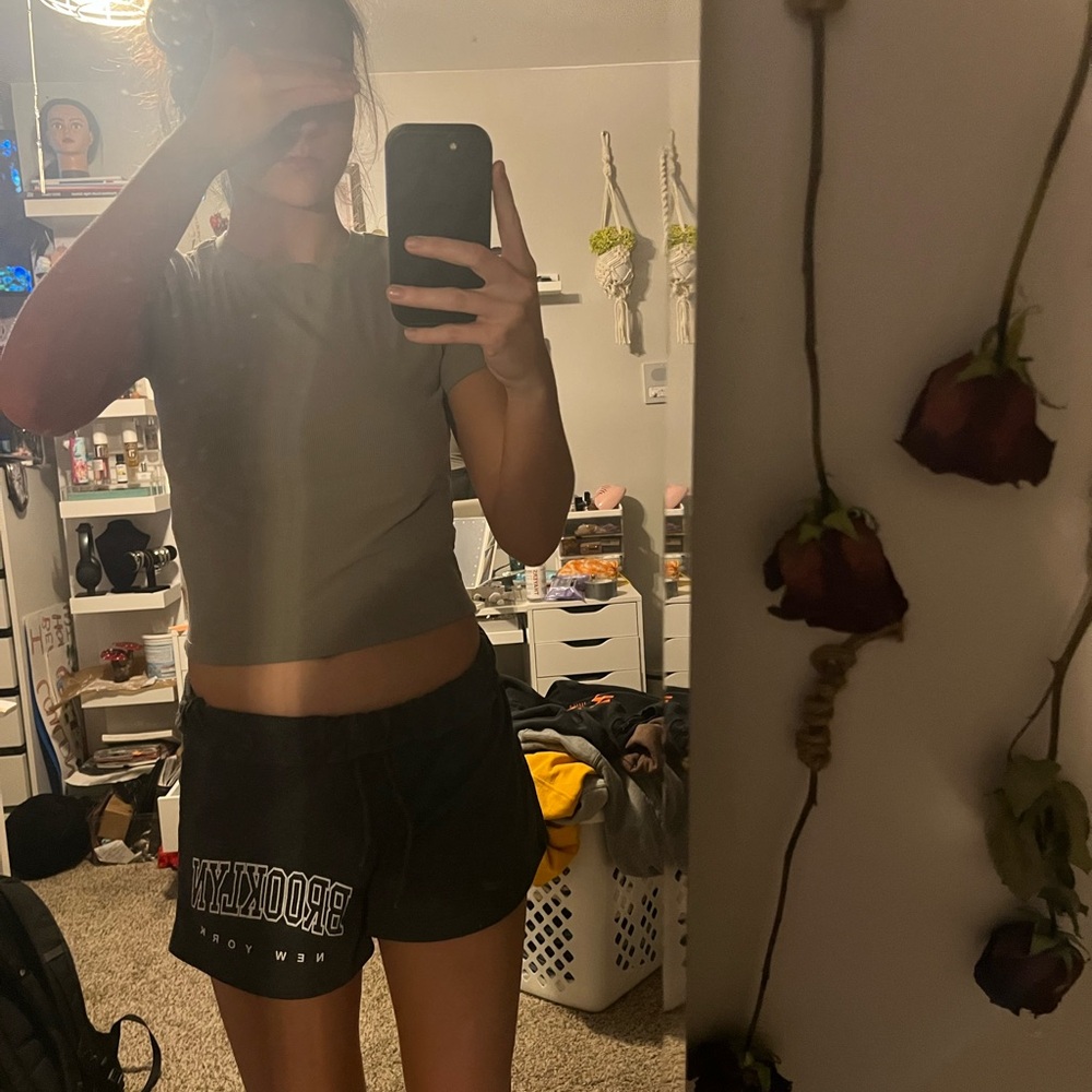 SHEIN Olive Green Short Sleeve Tee